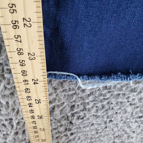 Old Navy Jeans Womens 8 Short Blue Mid-Rise Kicker Boot-Cut Cropped - Picture 6 of 9